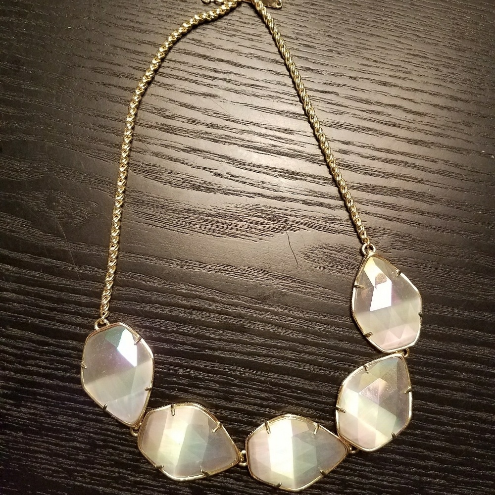 Kendra Scott Connely necklace